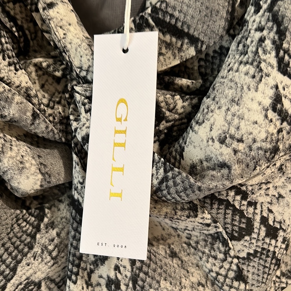 Python top from Gilli NWT 🌟 - Picture 3 of 5